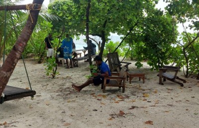 ހުޅިދޫ ހަވާލުނުކޮށްގެން ރަށުން ނުފައިބާ އިހްތިޖާޖުގައި