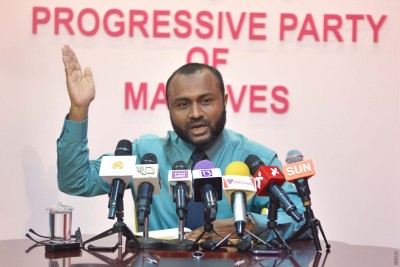 ޝެއިޙު އިމްރާނަށް އަޅުގަނޑަށް ވުރެ ހެޔޮއެދޭ މީހަކު މި އުޑުދަށުގައި ނުހުންނާނެ: ޝަހީމް