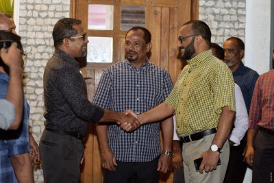 ޗާންސެލާގެ މަގާމުން އިސްތިއުފާ ދެއްވައި، ޑރ. ޝަހީމް ޕީޕީއެމްއާ ގުޅިވަޑައިގަންނަވަނީ