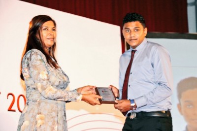 ޕޮލިޓެކްނިކުން ހިންގި ކޯސްތަކުން 459  ދަރިވަރުން ދަސްވެނިވެއްޖެ