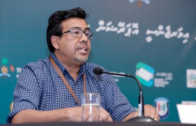 ޝަކުވާ، ގޯސްތައް، އުޅެން ދަސްކުރުން