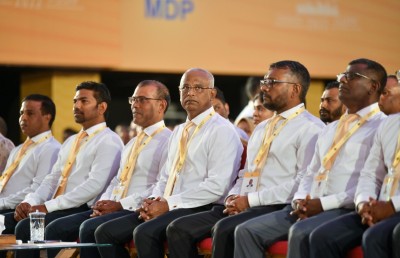 ރައީސްގެ ބައްދަލުވުން: ހަނދާން ކޮށްދެއްވީ 2023 އަށް މަސައްކަތްކުރަން ޖެހޭކަން
