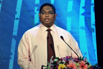 ރިޔާސީ ކެންޑިޑޭޓުންނާ މެދު ހަމަހަމަކޮށް އަމަލުކުރުމަށް ދައުލަތުގެ އިދާރާތަކަށް ބަންޑާރަ ނައިބުު އަންގަވައިފި