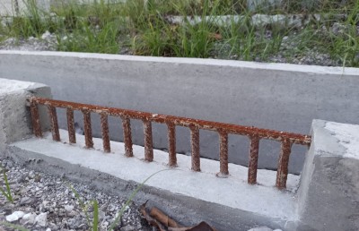 އެފްކޮންސް އިން ފޭދޫގެ މަގުތައް ހަދަނީ ފެންވަރު ދަށްކޮށް ކަމަށް ބުނެ ޝަކުވާ ބޮޑުވެއްޖެ