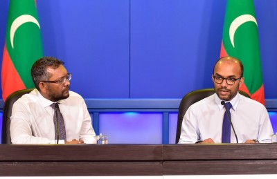 ފައިސާ ނެގުން ވެސް ގޯސް، ނުނަގާ ވާކަށް ވެސް ނެތް!
