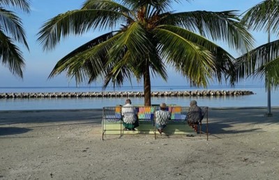ކޮވިޑް-19: ބަޔަކު ޕޮޒިޓިވް ވުމުން ތަކަންދޫން 33 މީހުންގެ ސާމްޕަލް އަނެއްކާ ވެސް ނަގައިފި
