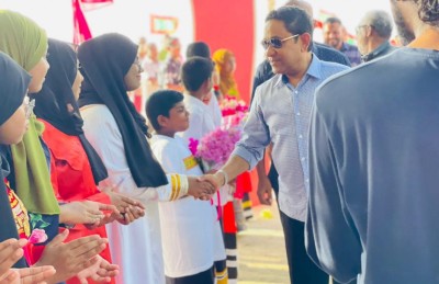 ކެމްޕޭނަށް ޔާމީން ނ. އަތޮޅަށް ވަޑައިގަންނަވަނީ