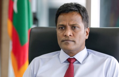އިގްތިސާދު ހުއްޓުވާލައިގެން ލިބޭ ގެއްލުން މާބޮޑު: އުމަރު