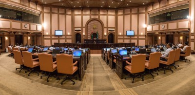 މެމްބަރުން ހަމަނުވެގެން ދެ ބިލަކަށް ވޯޓަށް އެހުން ފަސްކޮށްފި