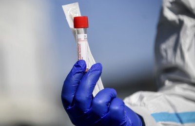 ކޮވިޑް-19 އަށް ކާމިޔާބު ފަރުވާއެއް ހޯދިއްޖެ ކަމަށް ޔޫއޭއީން އިއުލާނުކޮށްފި