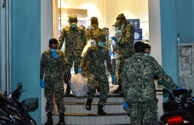 ކޮވިޑް-19 ޖެހުނު ދިވެހި ފުރަތަމަ މީހާގެ ތަޖުރިބާ