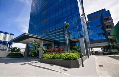ކޮވިޑް-19: ފިޓްޖެހިގެން އައިޖީއެމްއެޗަށް ގެންދިޔަ ބަންގްލަދޭޝް މީހަކު ޕޮޒިޓިވްވެއްޖެ