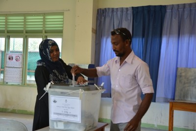 އިތުރު ދެ ރިސޯޓެއްގައި ވޯޓު ފޮށި ބަހައްޓަނީ