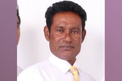 ސައިކަލަކުން ޖެހި ވިލިނގިލީ ކައުންސިލަރަކަށް ބޮޑެތި އަނިޔާތަކެއް ލިބިއްޖެ