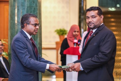 ފައިސަލް އާއި ޝަހީދު ހައިކޯޓުގެ ފަނޑިޔާރުކަމުގެ ހުވާ ކުރައްވައިފި