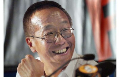 ސިންގަޕޫރުގެ ބިލިއަނަރު އޮންގް ހަދިޔާކުރެއްވި 15 ވެންޓިލޭޓަރު ރާއްޖެ ގެނެސްފި