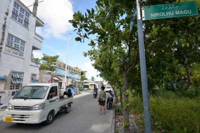 ހުޅުމާލޭގައި ޕިކަޕެއްގައި ޖެހި ދެ އަހަރުގެ ކުއްޖަކަށް އަނިޔާވެއްޖެ