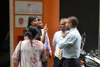 ރިޔާސީ އިންތިހާބާ ގުޅުންހުރި ކަންބޮޑުވުންތައް ހިފައިގެން އިދިކޮޅުން އެޗްއާރުސީއެމަށް