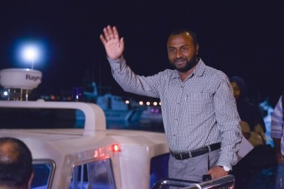 ރައީސް ޔާމީނަށް ތާއީދު އިތުރުކުރެއްވުމަށް ޑރ. ޝަހީމް މެލޭޝިއާއަށް