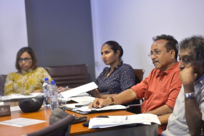 ބިޒްނަސް އެވޯޑްސްގެ ފައިނަލިސްޓުންގެ އިވެލުއޭޝަން ފަށައިފި