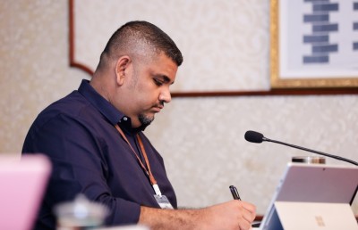 "ނިއު ނޯމަލް"ގެ އުސޫލުތައް އެކުލަވާލައި އާންމުކުރާނެ: މަބްރޫކް