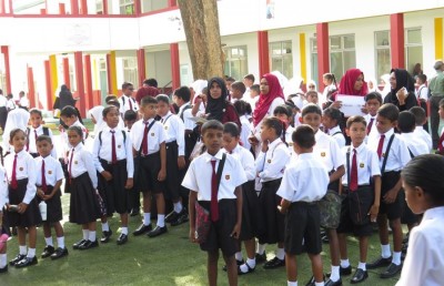 ބައެއް ސްކޫލުތަކުގައި ހަތަރުު ދަންފަޅިއަށް ކިޔަވައިދޭން ޖެހިދާނެ: މިނިސްޓަރު