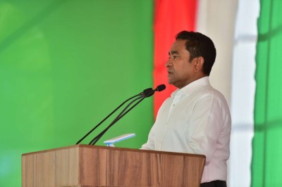 ބުރުނީ ނަރުދަމާގެ ހިދުމަތް ރައީސް ފައްޓަވައި ދެއްވައިފި