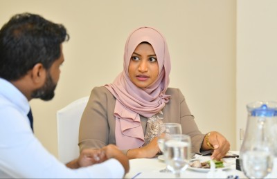 ތުހުމަތުން ބަރީއަވަން، މިނިސްޓަރަށް ނޭނގި އެއްވެސް ކަމެއް ނުކުރަން: ޝިމާޒް