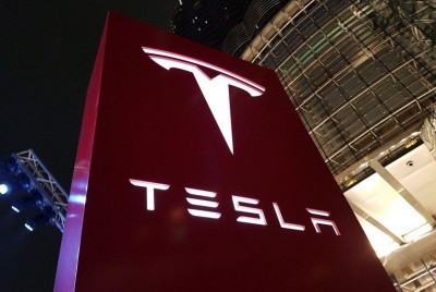 ސައުދީ ސޮވެރިން ވެލްތު ފަންޑުން ޓެސްލާ އިން ބިލިޔަން ޑޮލަރުގެ ހިއްސާ ގަނެފި