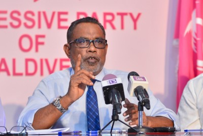 އެއާޕޯޓުގެ ވާހަކަ ދައްކަން އިދިކޮޅުން ލަދުގަންނަންޖެހޭ: އަދުރޭ