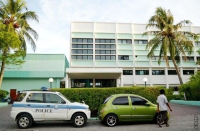 ކާނިވާ ސަރަހައްދުގެ ބަދަލުގައި އިދިކޮޅު ޖަލްސާ ބޭއްވުމަށް ދަރުބާރުގެ ދީފި