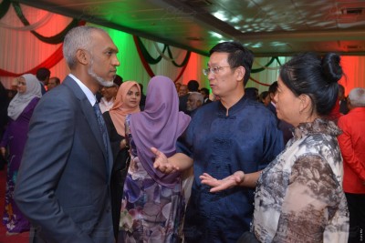 ލޮލުގެ ބޮޑެތި އޮޕަރޭޝަން ކުރެވޭ ސެންޓަރެއް ހަދިޔާ ކުރާނަން: ޗައިނާ ސަފީރު