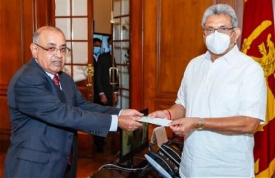 ލަންކާގެ ރައީސްގެ ތިން މަހުގެ މުސާރަ ކޮވިޑް-19 ފަންޑަށް