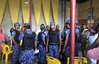 ފާޑުކިއުމަށް ޔާމީންގެ ރައްދު: ފުލުހުން ފޮނުވީ ވޯޓު ގުނައިދޭން!