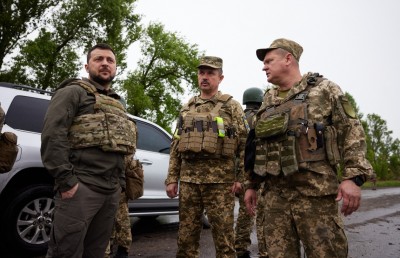 ރަޝިޔާއާ ވާހަކަ ދައްކަން އެމެރިކާއިން ޔޫކްރޭނަށް ބާރުއަޅަނީ