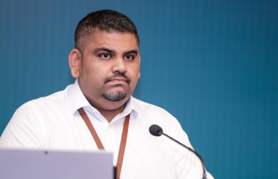 މެޝިންތައް ލިބުމުން ދުވާލަކު 1000 ވުރެ ގިނަ ޓެސްޓް ހެދޭނެ: މަބްރޫކް