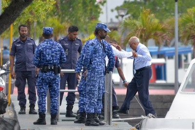 ރައީސް މައުމޫން ދޫނިދޫ ޖަލަށް ބަދަލުކުރަން ނިންމައިފި