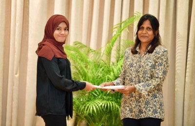 އާސިމާ: ހިތްވަރުގަދަ އަދި ހިދުމަތްތެރި ނޫސްވެރިއެއް