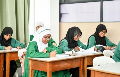 ހުސެއިން ސައީދުގެ އިންޓަވިއު: އަރަބިއްޔާ ނެތިކޮށްލަން އުޅޭ ކަމަށް ހީކުރުމަކީ ވަރަށް ބޮޑު ކުށްހީއެއް