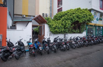 އެސްޖެހި ގަނޑުވަރު ތަރައްގީކޮށް، އެތަނުގައި ރެސްޓޯރެންޓް ހިންގާނެ ބަޔަކު ހޯދަނީ