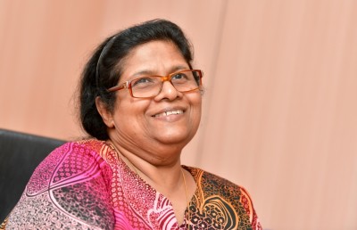 އައިސްތުގެ ހިދުމަތުގެ 40 ގުޅާލަނީ ބީއެމްއެލްގެ 40 އާ!