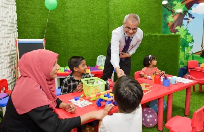 ސްޓެލްކޯގެ މުވައްޒަފުންގެ ކުދިން ބަައިތިއްބާނެ މަރުކަޒެއް ހުޅުވައިފި