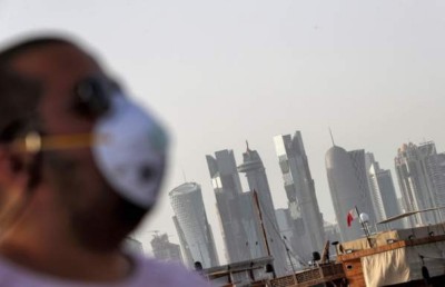 ގަތަރުގައި މާސްކް އެޅުން މަޖްބޫރު، ނޫން ނަމަ ޖަލަށް ނުވަތަ 55،000 ޑޮލަރުން ޖޫރިމަނާ