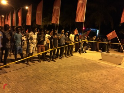 ވެލިދޫން ހައްޔަރު ކުރި ތިން މީހުން ދޫކޮށްލައިފި