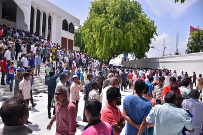 ހެޔޮ ބަހަކީ ތިބާގެ މެސެޖުތައް ﷲގެ ހަޟްރަތަށް ގެންގޮސްދޭ ސަފީރު: ހުތުބާ