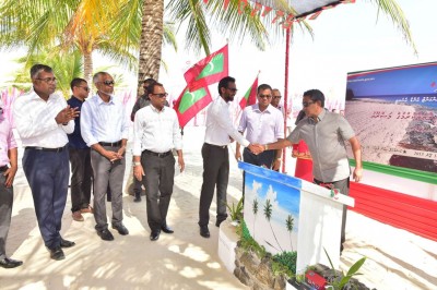 އއ. އާއި އދ، އަދި ދ. އަތޮޅަށް ކުރައްވާ ދަތުރުފުޅެއްގައި ރައީސް ފުރާވަޑައިގެންފި