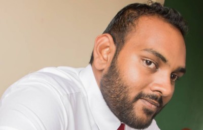 މިފަހަރު ވެންޓިލޭޓަރެއް އުފެއްދީ އައްޑޫ ޒުވާނެއް