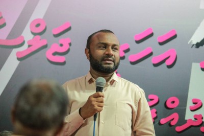ހައްގުބަސް ބުނުމަކީ ވެރިމީހާއާ ދެކޮޅަށް ނުކުމެ ފިތުނަ އުފެއްދުމެއް ނޫން: ޑރ. ޝަހީމް