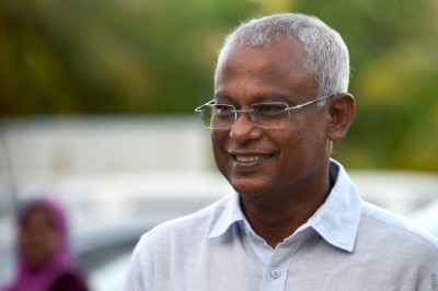 ނޮވެމްބަރު 11ގައި އިބޫ ހުވާ ކުރުމަށް ގާނޫނީ ހުރަހެއް ނެތް: އީސީ