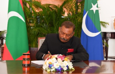 ރާއްޖެ-މޮރިޝަސް އިމުގެ މައްސަލާގައި ނުދައްކާ ވާހަކަ!